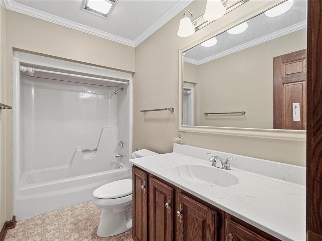 4273 River Road Beaver Falls, PA 15010 - Photo 20 of 35 Gallery Image 20
