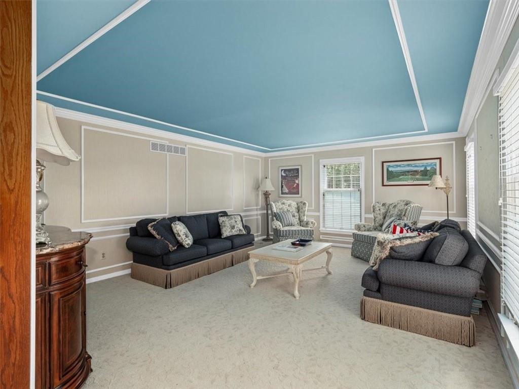 4273 River Road Beaver Falls, PA 15010 - Photo 5 of 35 Gallery Image 5