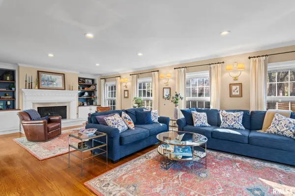 $799,000 | 10 Sunset Lane, Springfield, IL 62704