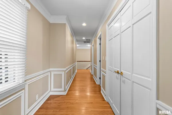 $799,000 | 10 Sunset Lane, Springfield, IL 62704