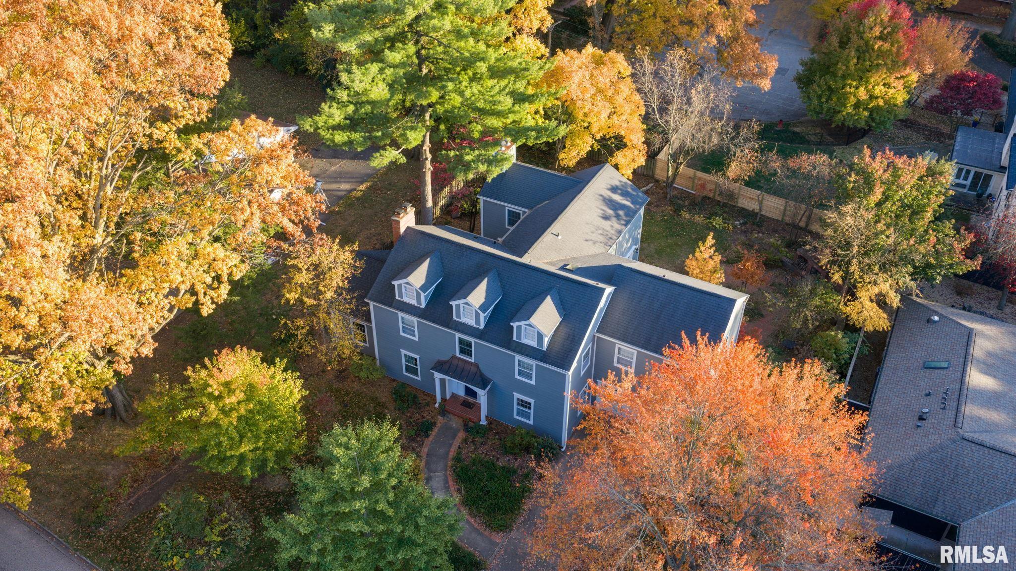 10 Sunset Lane Springfield, IL 62704 - Photo 4 of 64