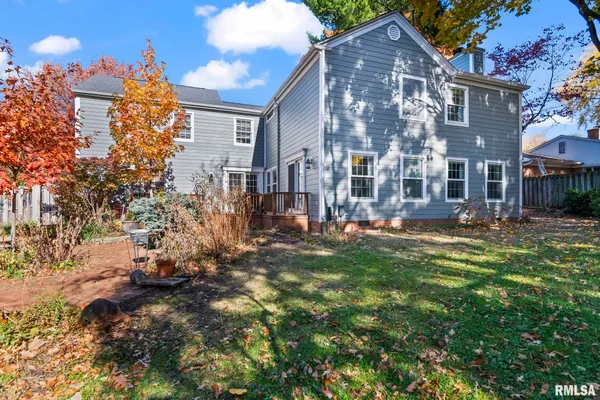 $799,000 | 10 Sunset Lane, Springfield, IL 62704