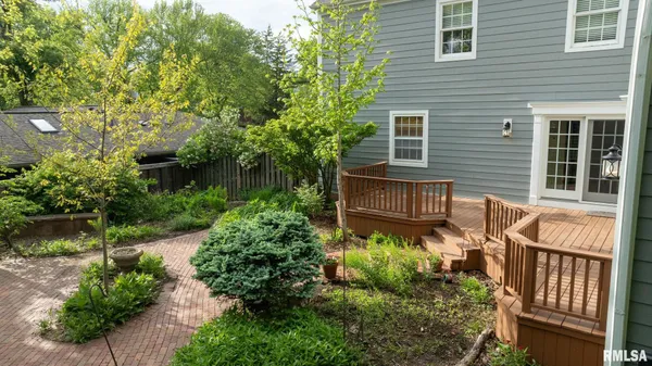 $799,000 | 10 Sunset Lane, Springfield, IL 62704