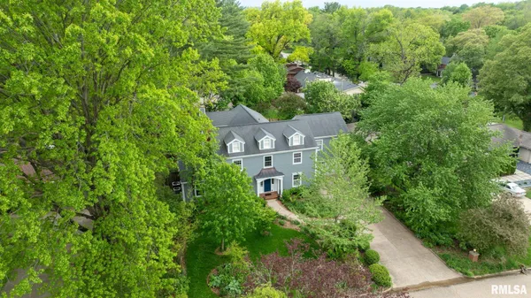 $799,000 | 10 Sunset Lane, Springfield, IL 62704