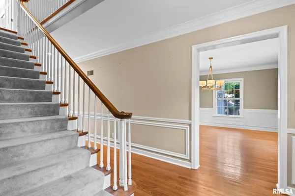 $799,000 | 10 Sunset Lane, Springfield, IL 62704