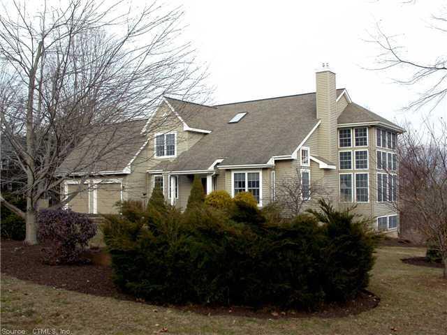 148 Duncaster Road Bloomfield, CT 06002 - Photo 1 of 1 a front view of house with a garden