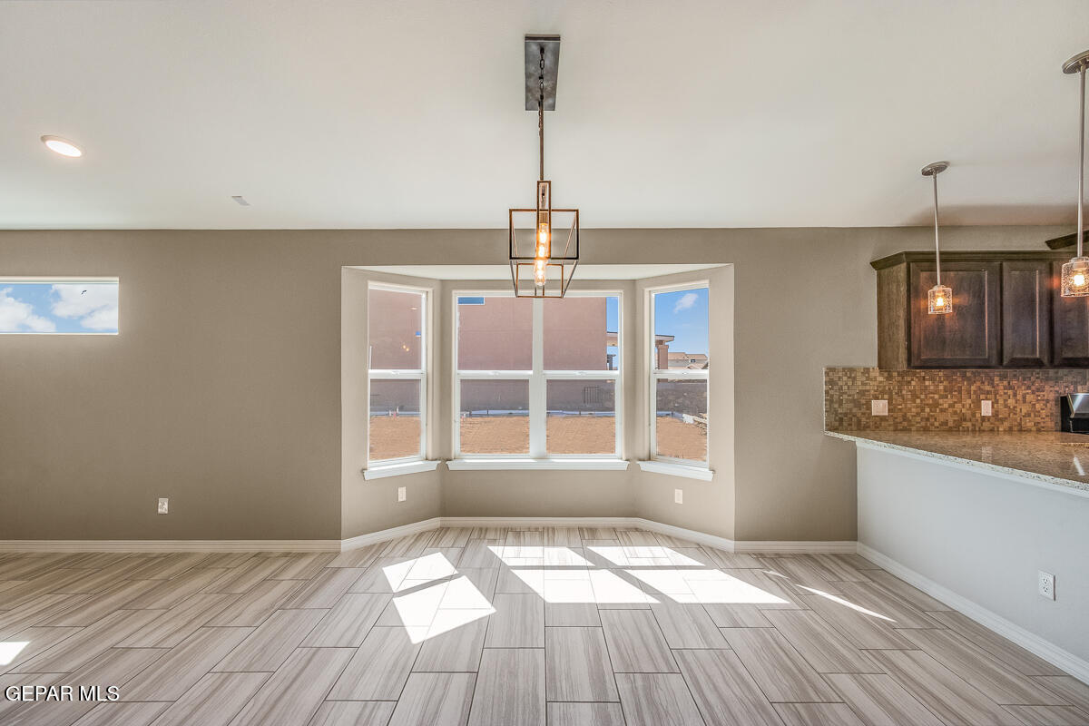 6040 Fall Rdg Avenue Santa Teresa, NM 88008 - Photo 4 of 12 8765