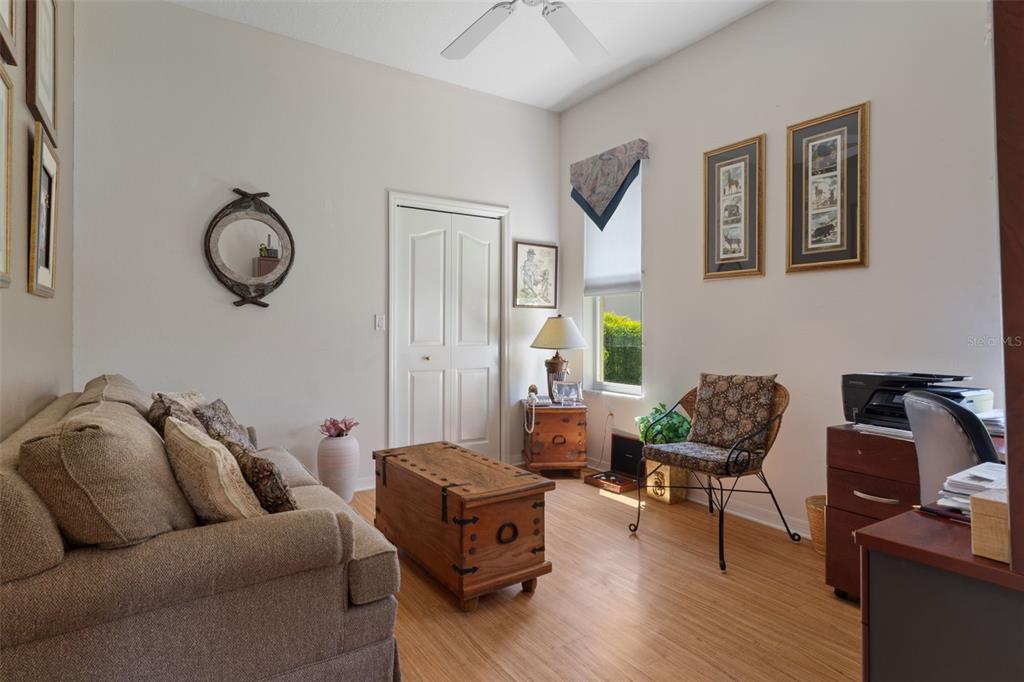 10081 Georgetown Court Weeki Wachee, FL 34613 - Photo 37 of 76 a living room with furniture
