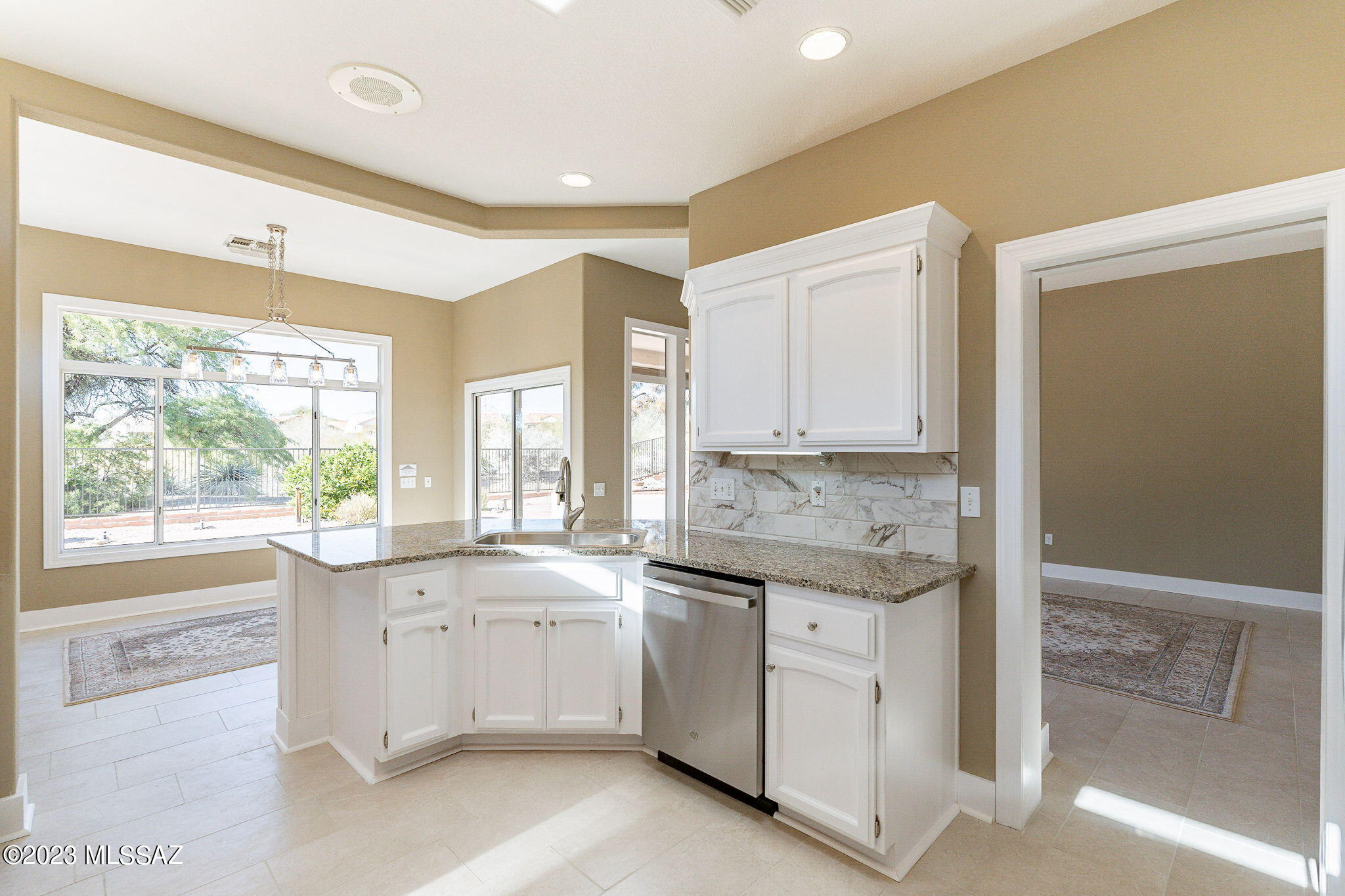 13611 North Pima Spring Way Oro Valley, AZ 85755 - Photo 25 of 49