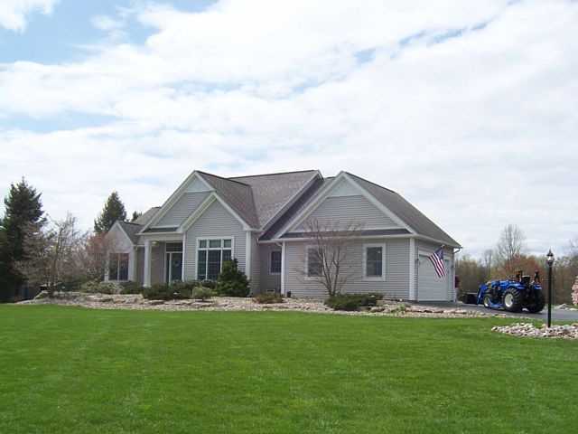 5673 Arbor Road Ontario, NY 14519 - Photo 1 of 1 Exterior Front