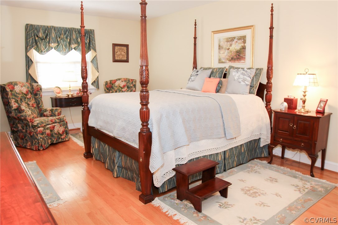 3620 Falstone Road North Chesterfield, VA 23234 - Photo 3 of 42 a bed room with a bed and a chair