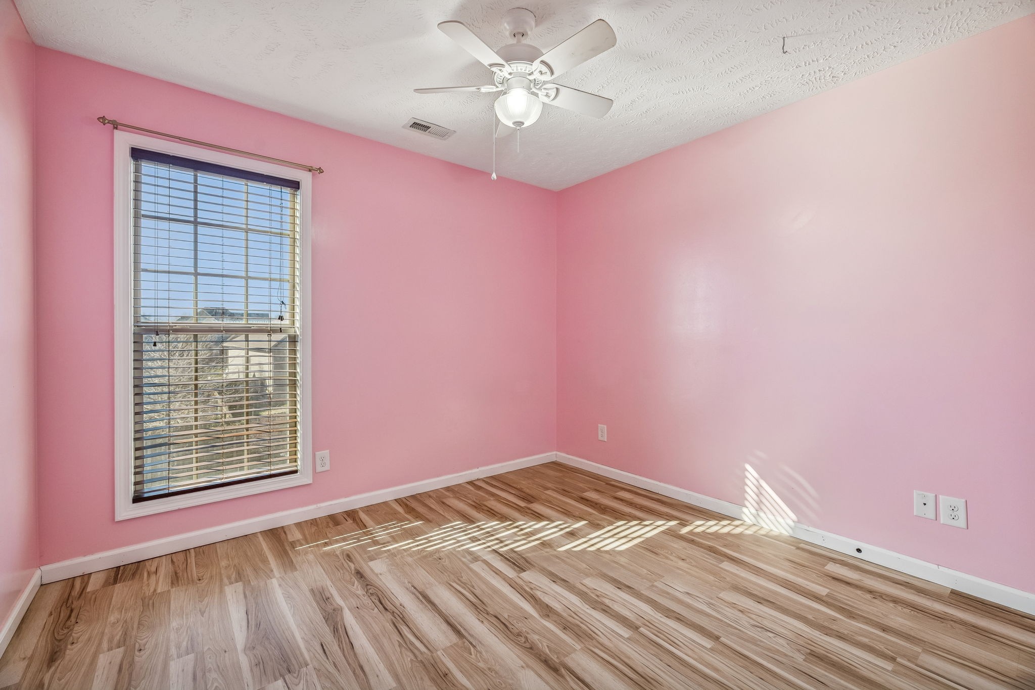 1438 Raven Road Clarksville, TN 37042 - Photo 25 of 38 Gallery Image 25