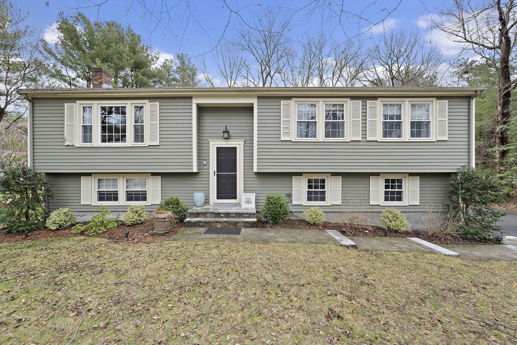 20 Trayer Road Canton, MA 02021 - Photo 1 of 29