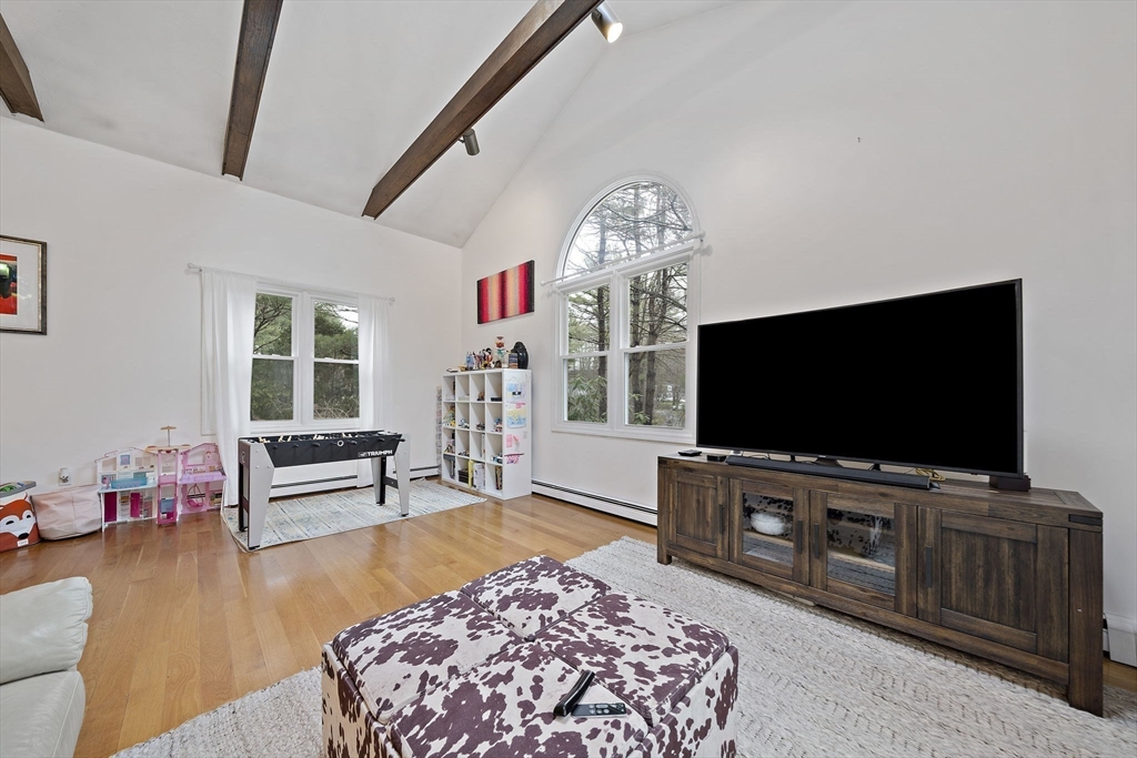 20 Trayer Road Canton, MA 02021 - Photo 11 of 29