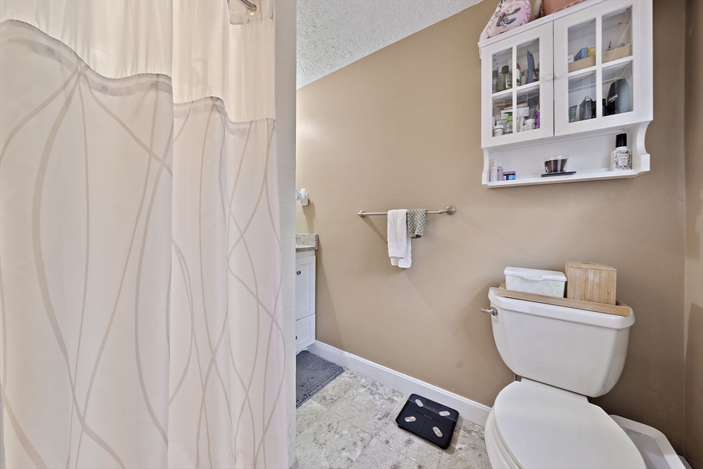 20 Trayer Road Canton, MA 02021 - Photo 14 of 29