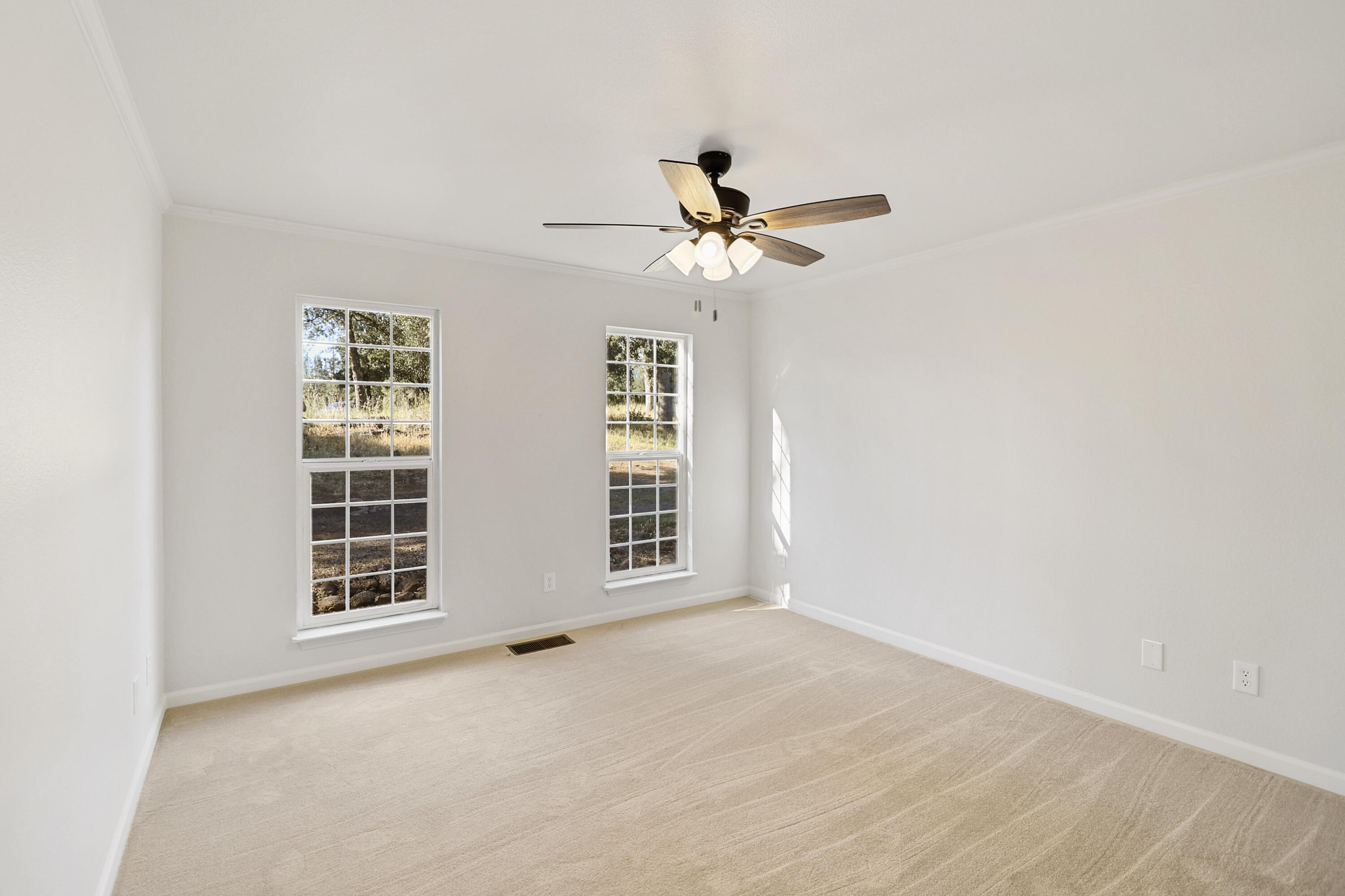 13360 Oak Run Road Oak Run, CA 96069 - Photo 21 of 33 30-14