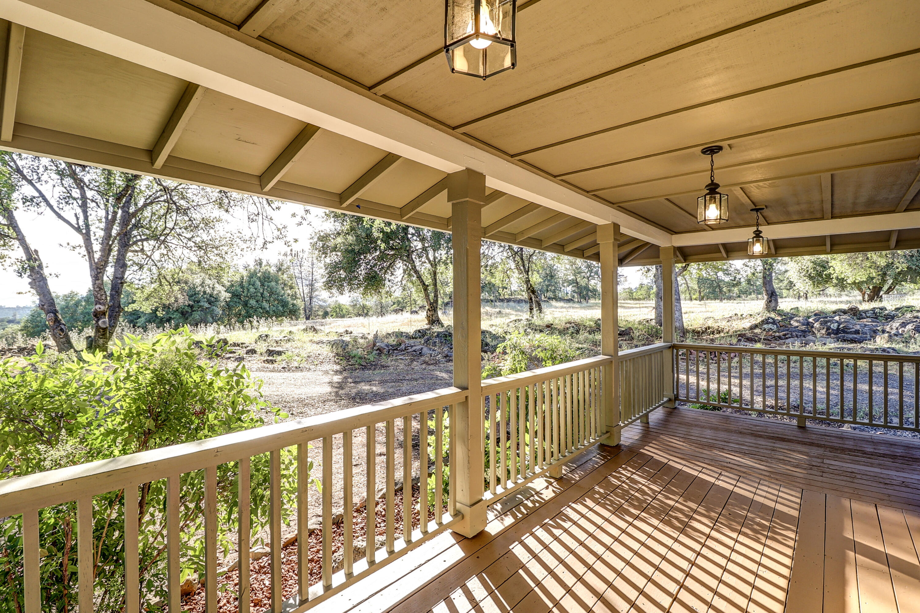 13360 Oak Run Road Oak Run, CA 96069 - Photo 6 of 33 5-IMG_6108_09_10_11_12