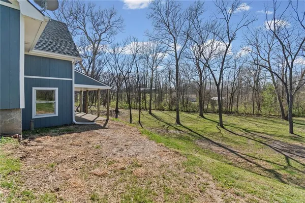 $235,000 | 8800 Southeast 69th Highway, Cameron, MO 64429
