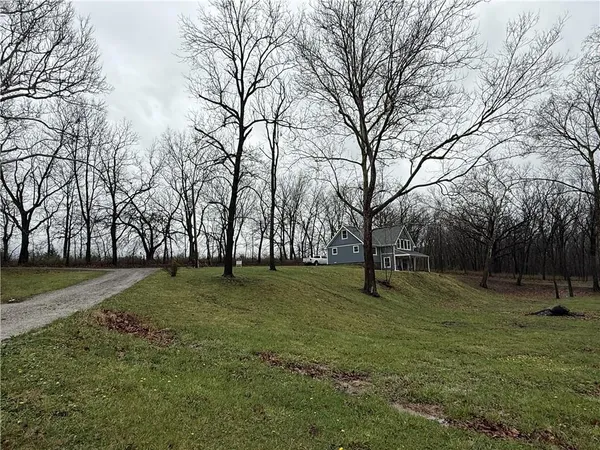 $235,000 | 8800 Southeast 69th Highway, Cameron, MO 64429