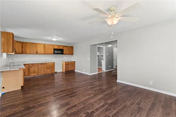 $235,000 | 8800 Southeast 69th Highway, Cameron, MO 64429