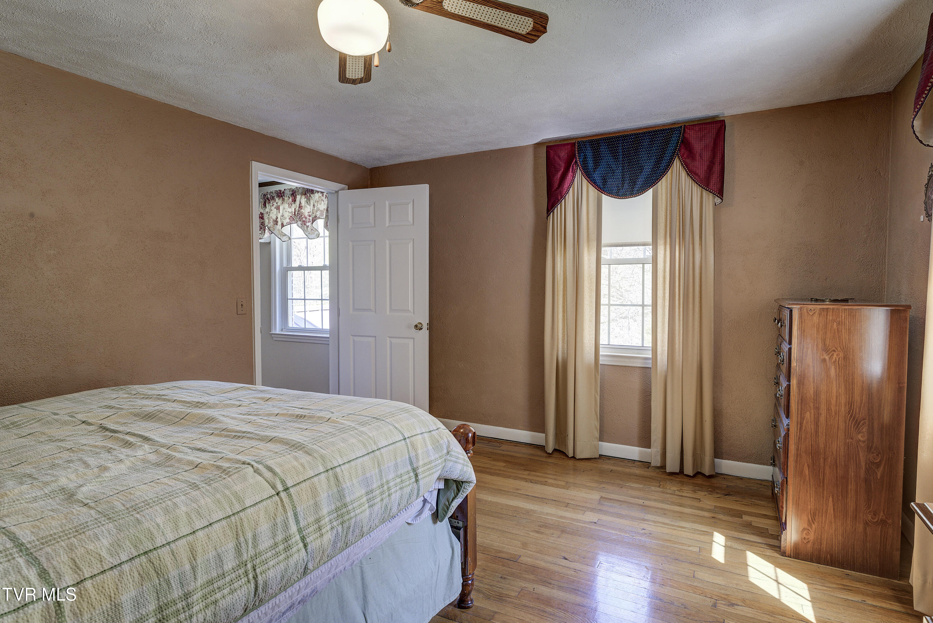 1290 Mott Branch Road Vansant, VA 24656 - Photo 50 of 62 Mott--36