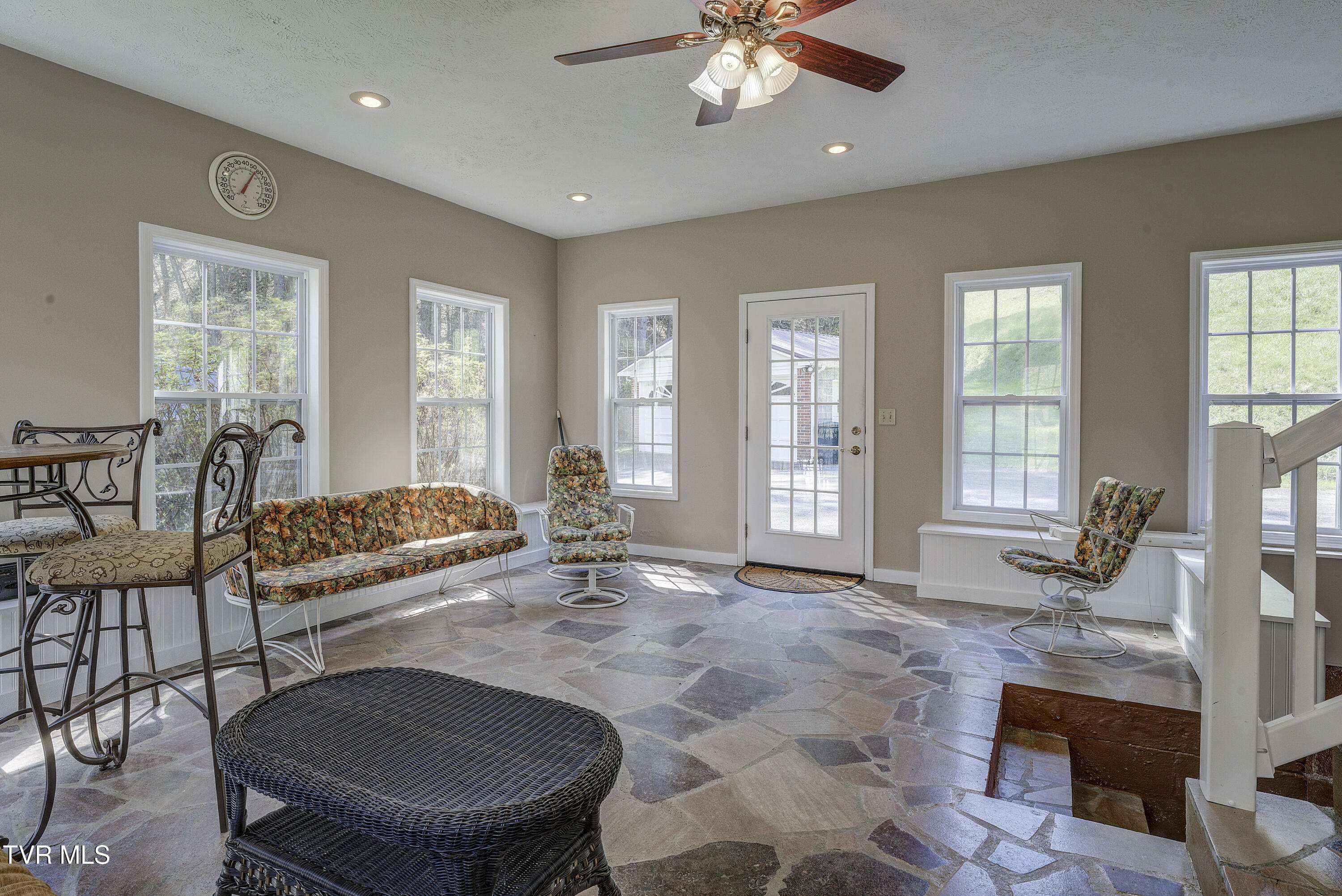 1290 Mott Branch Road Vansant, VA 24656 - Photo 54 of 62 Mott--50