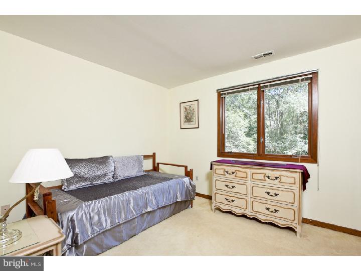 1524 Evans Road Ambler, PA 19002 - Photo 14 of 20 Guest Room