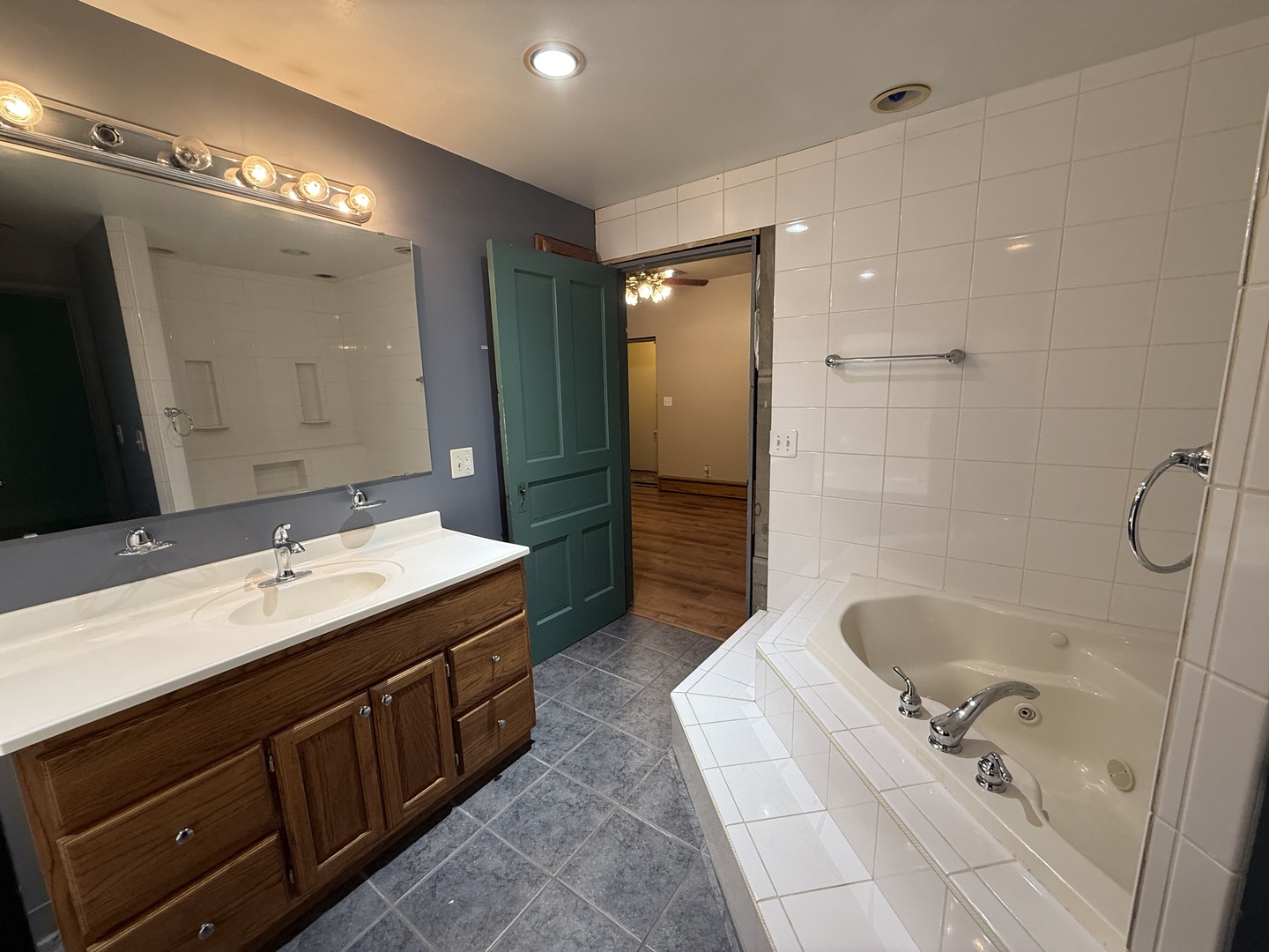 1012 Richard Street Henry, IL 61537 - Photo 10 of 20 Gallery Image 10