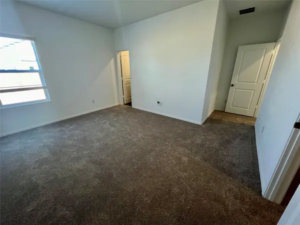 $1,750 | 2400 Fullmoon Drive, Lockhart, TX 78644
