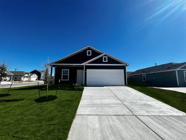 $1,750 | 2400 Fullmoon Drive, Lockhart, TX 78644