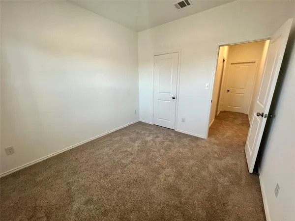 $1,750 | 2400 Fullmoon Drive, Lockhart, TX 78644