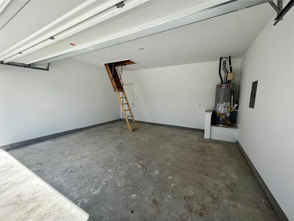 $1,750 | 2400 Fullmoon Drive, Lockhart, TX 78644