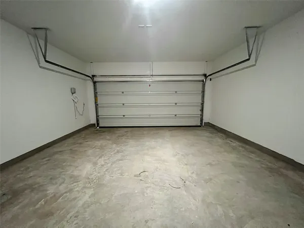 $1,750 | 2400 Fullmoon Drive, Lockhart, TX 78644