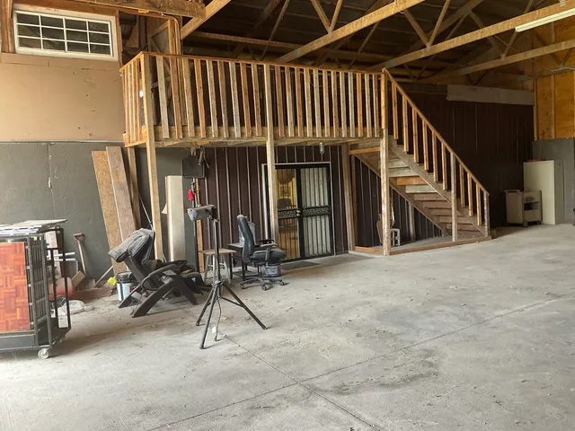 a view of a house with a big yard