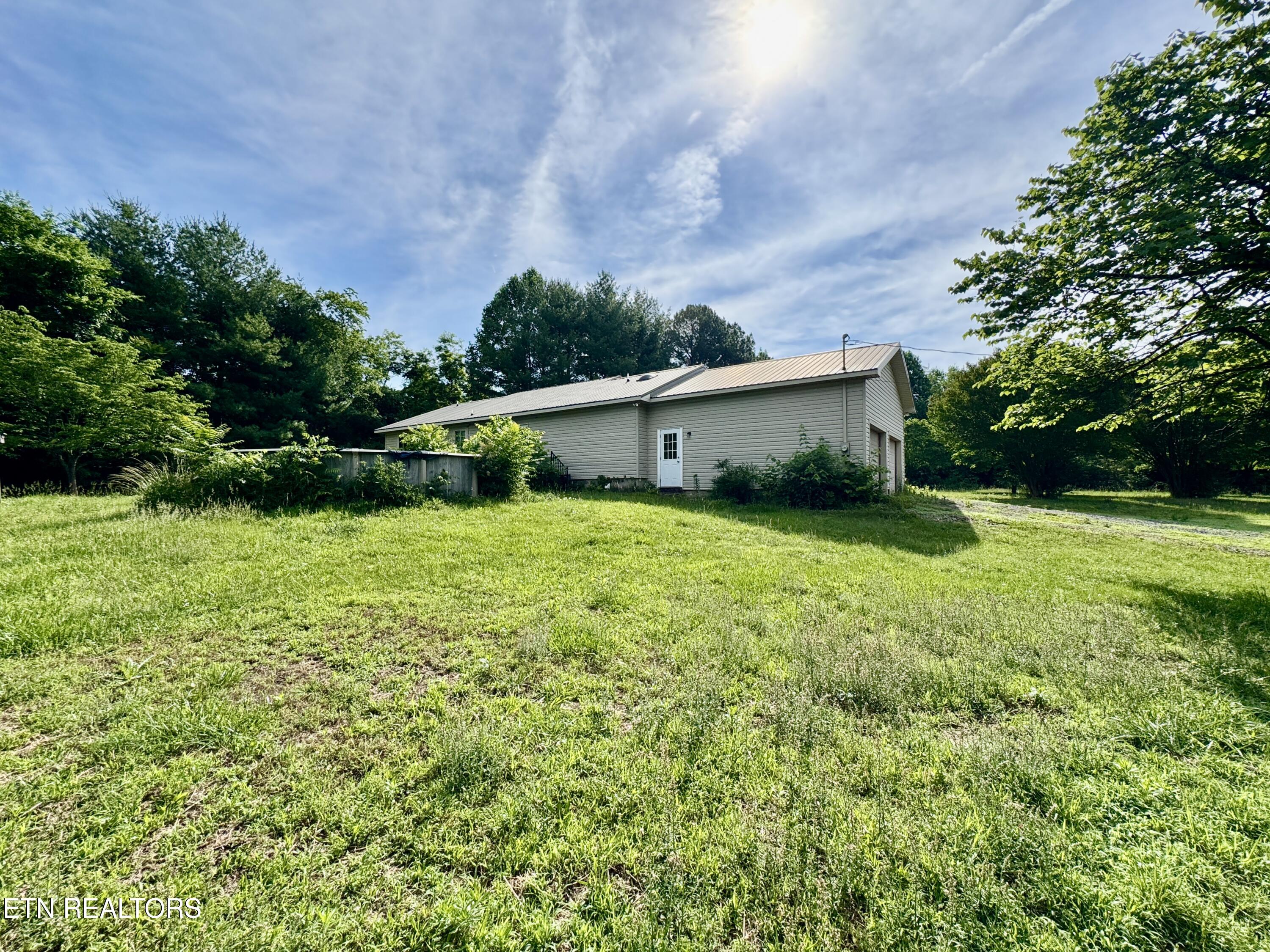529 Peanut Road Parrottsville, TN 37843 - Photo 8 of 54 1-8