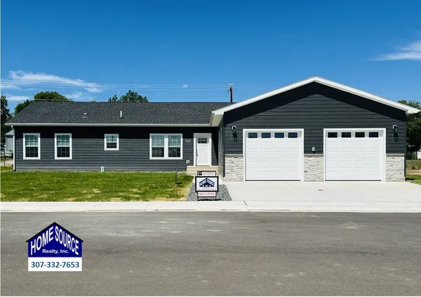 $475,000 | 705 Cottonwood Lane, Lander, WY 82520