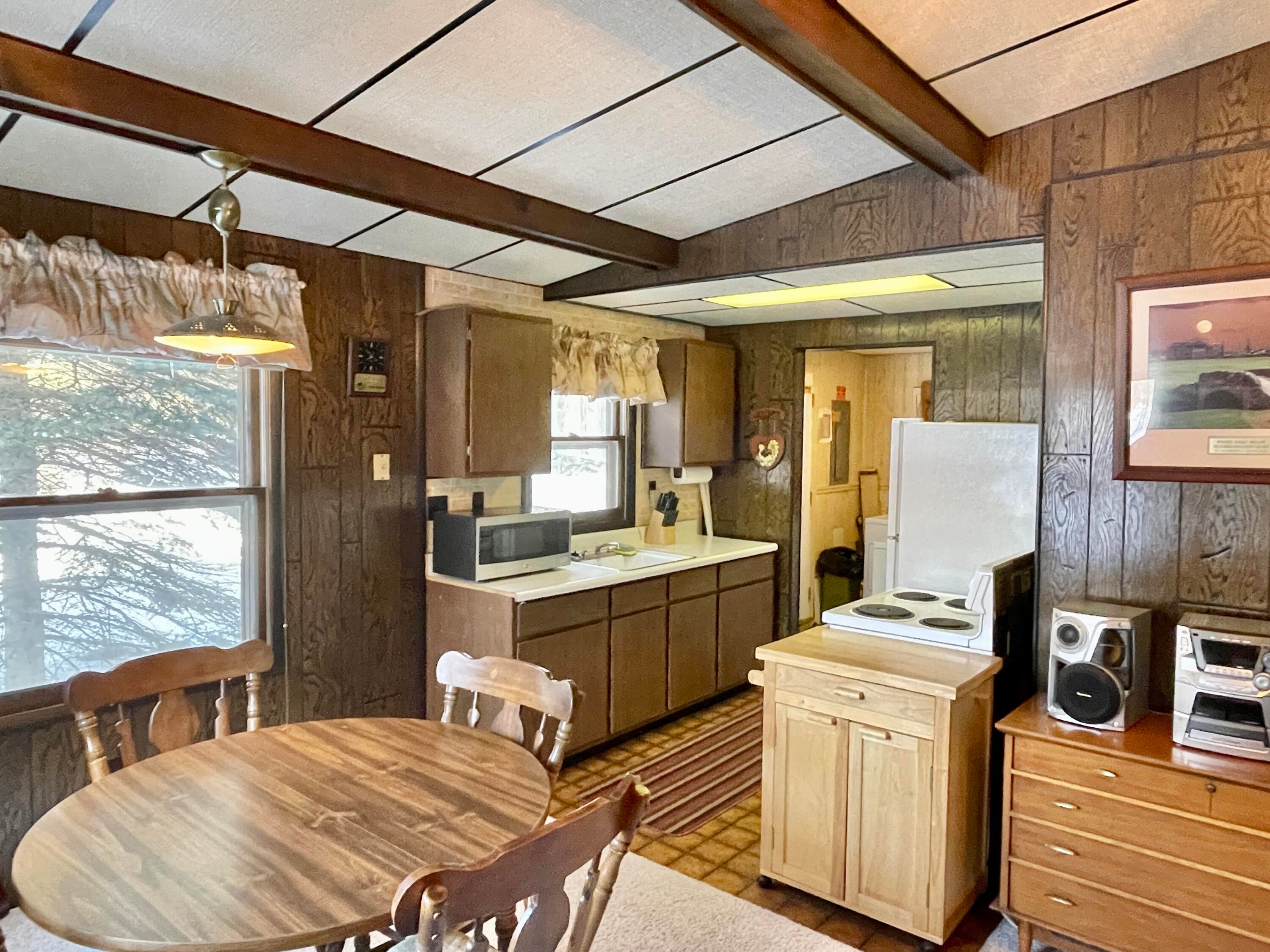 2675 Hill Road Lewiston, MI 49756 - Photo 12 of 22 Gallery Image 12