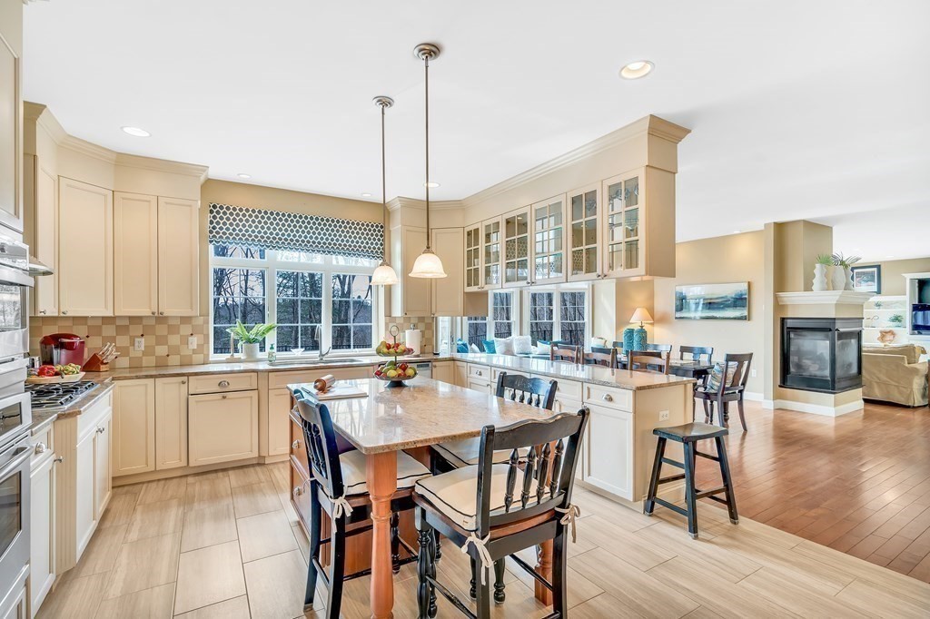 109 Old Stow Road Concord, MA 01742 - Photo 2 of 26 Gallery Image 2
