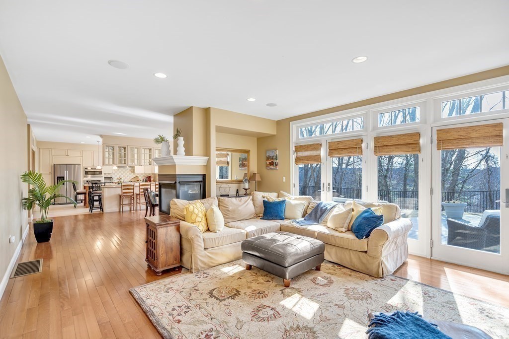 109 Old Stow Road Concord, MA 01742 - Photo 9 of 26 Gallery Image 9