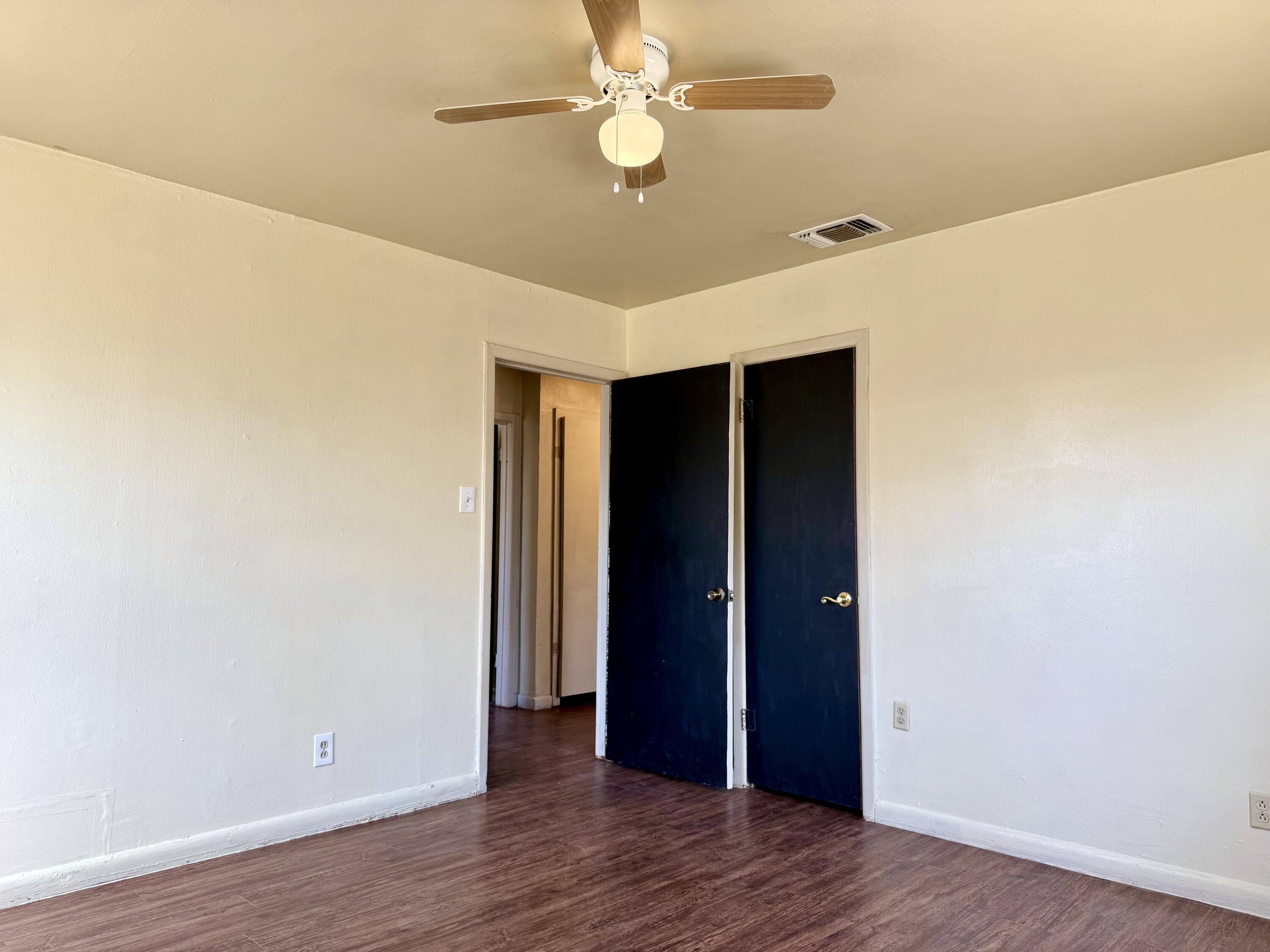 5509 43rd Street Lubbock, TX 79414 - Photo 13 of 17 13