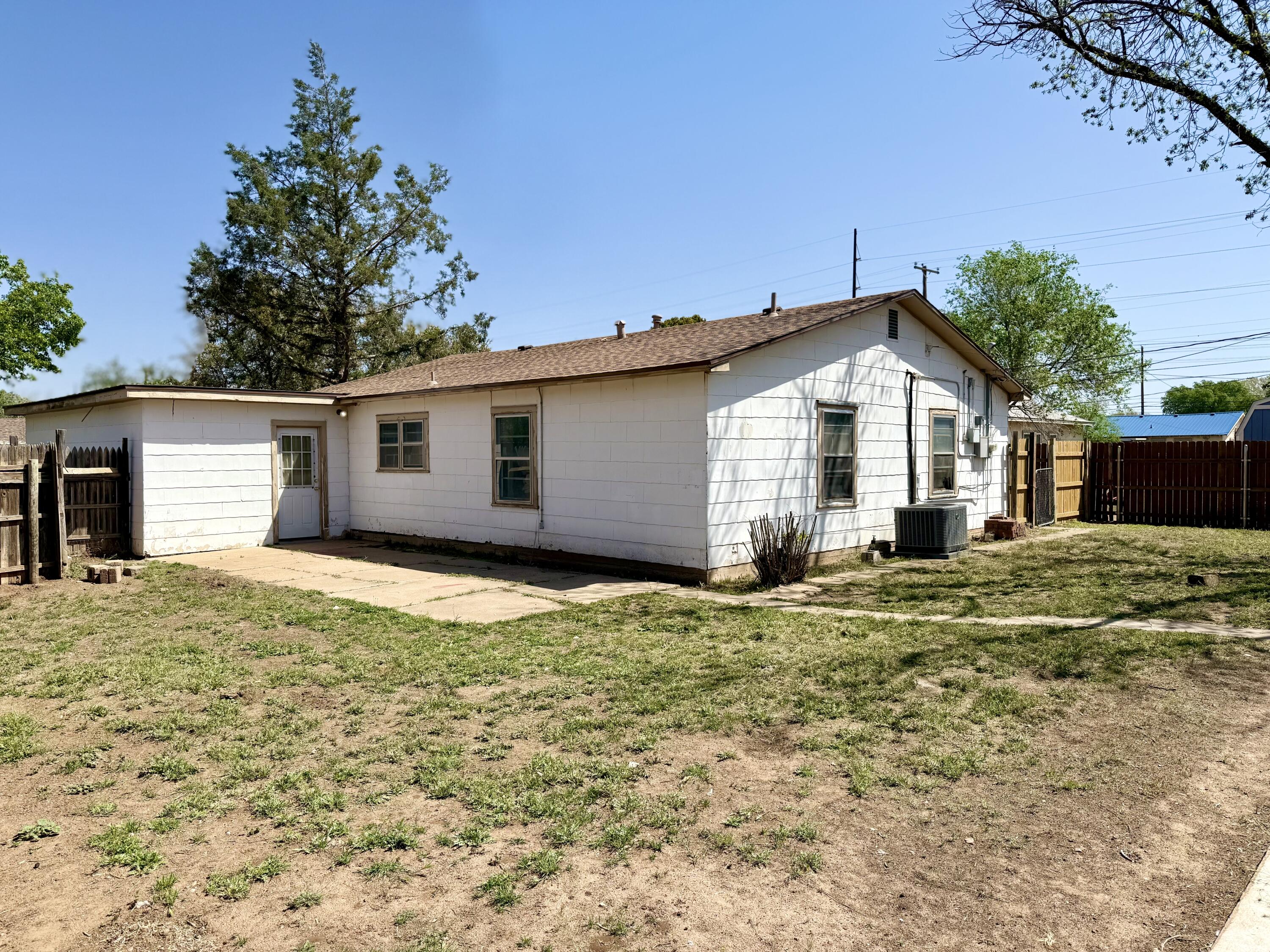 5509 43rd Street Lubbock, TX 79414 - Photo 16 of 17 16