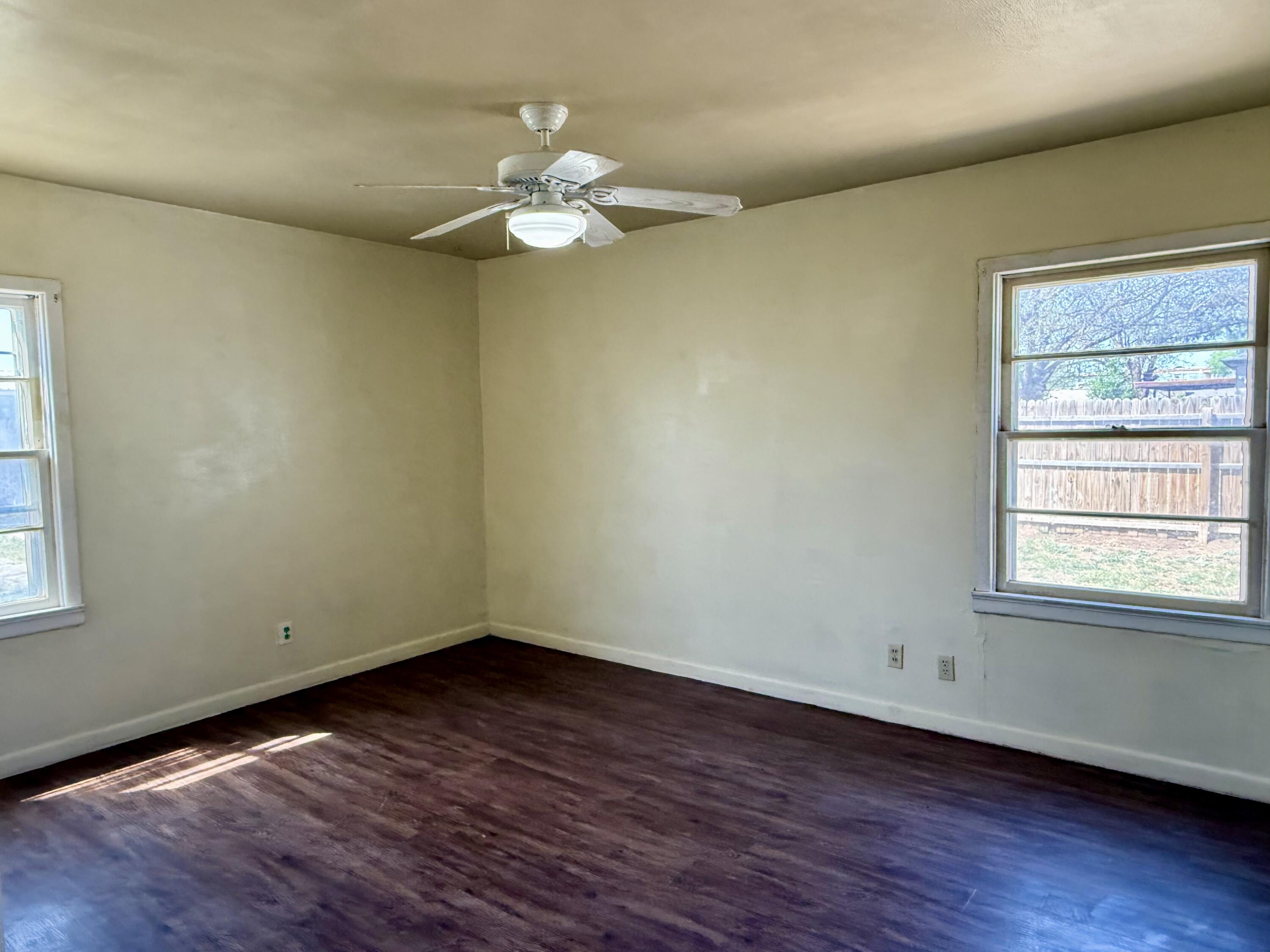 5509 43rd Street Lubbock, TX 79414 - Photo 8 of 17 8