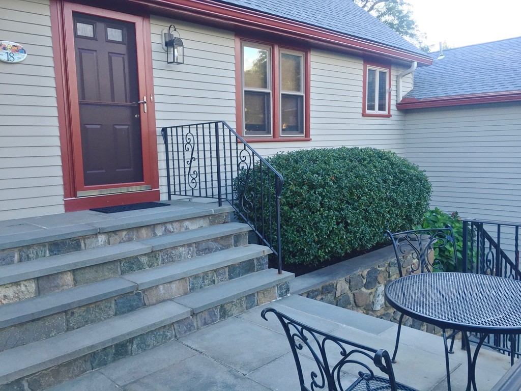 18 Schooner Ridge Marblehead, MA 01945 - Photo 21 of 25