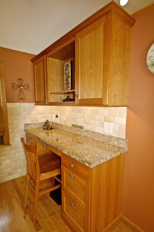 18 Schooner Ridge Marblehead, MA 01945 - Photo 10 of 25