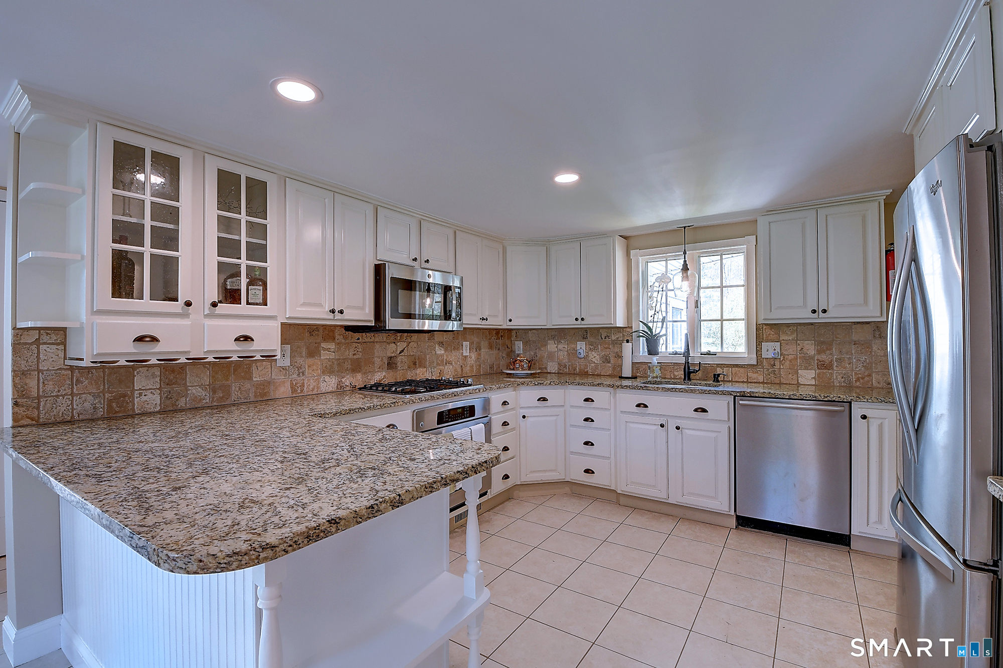 199 Barndoor Hills Road Granby, CT 06035 - Photo 8 of 39