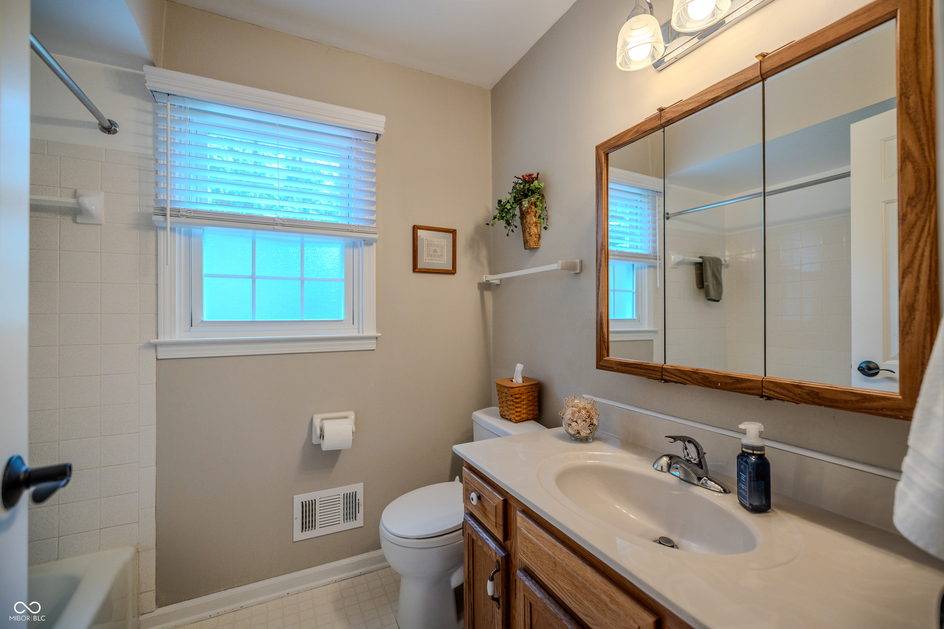 11209 Haverstick Road Carmel, IN 46033 - Photo 27 of 33 Gallery Image 27