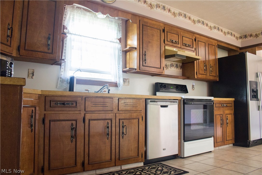 5794 Merwin Chase Road Brookfield, OH 44403 - Photo 9 of 29 Gallery Image 9