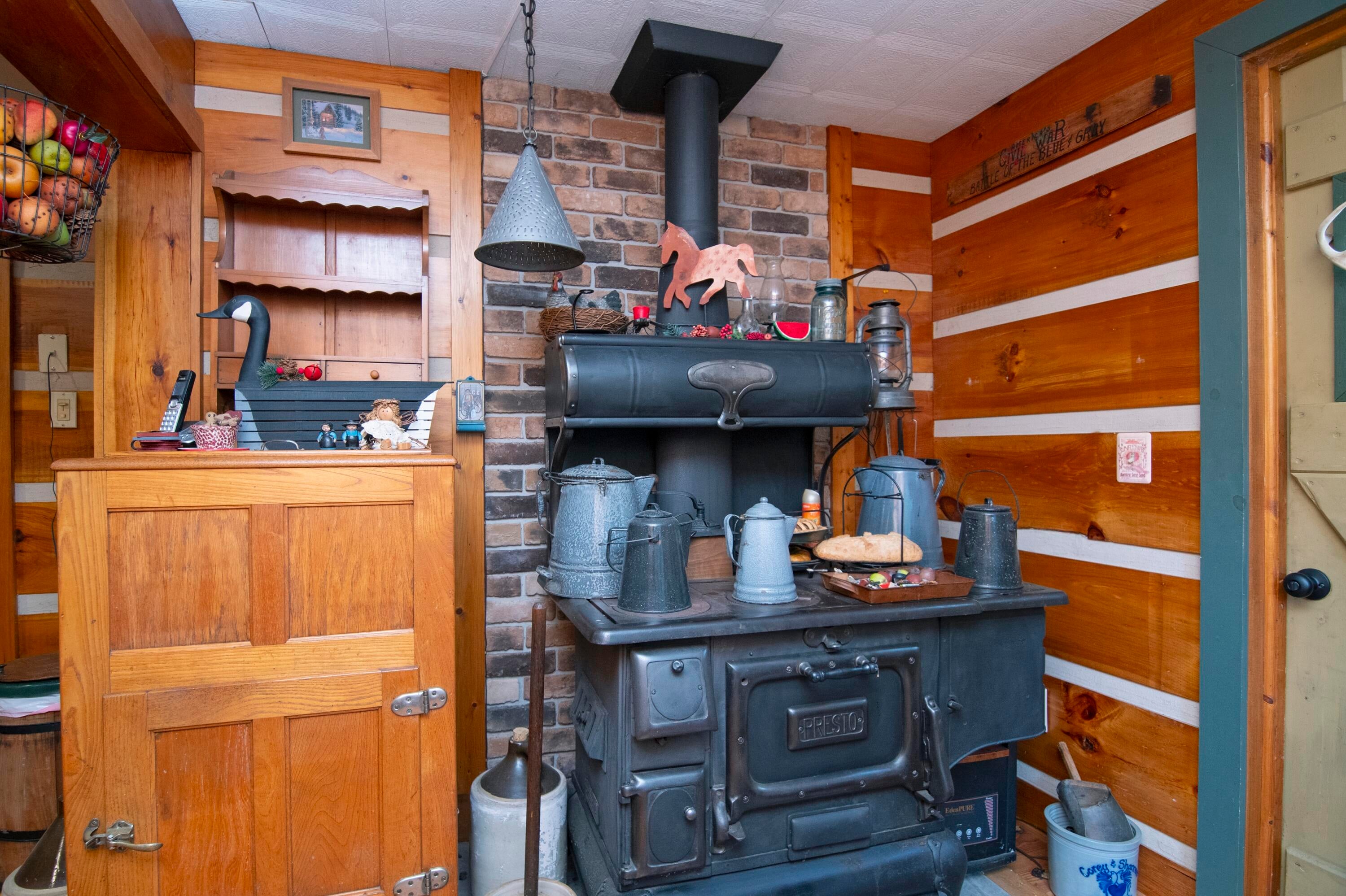 6412 Denmar Road Hillsboro, WV 24946 - Photo 41 of 100 Gallery Image 41