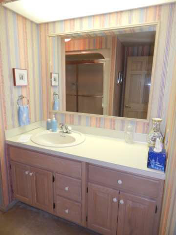 7352 East River Road Flushing, MI 48433 - Photo 32 of 51 21143465-31.JPG