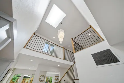 $5,395,000 | 17660 Vista Avenue, Monte Sereno, CA 95030